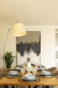 Biscaia Blue Horizon by ClamaRetreats