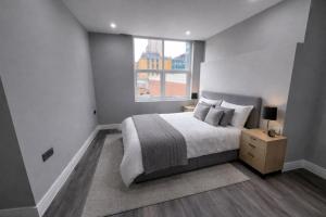 Corporate Stay 1 min to East Croydon Station Fast WiFi Monthly Discounts