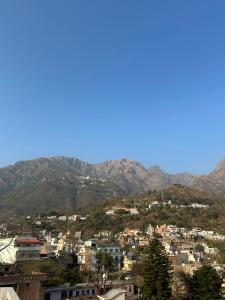 Mahajan Lodge