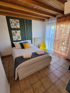 Grande villa jardin et piscine chauffée, 10 pers