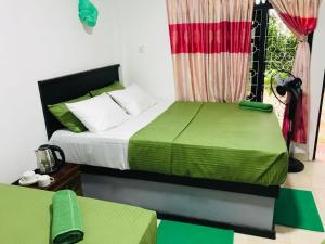 Queens SHARA Resort