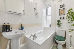 Bricklane Botanical Studio Flat