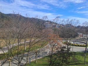 Espacioso dúplex de 3 habitaciones con piscina y parking