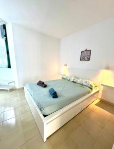 Sunlight-Costa de Antigua