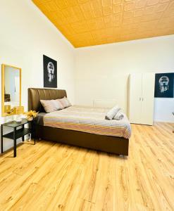 Studio Apartment for 3 Steps from FAC Platz