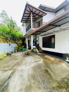 Priyangani Villa Weligama