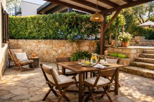 Dimora Li Santi e Casina Matilde by Salento Mare Cielo Travel Slow Live More