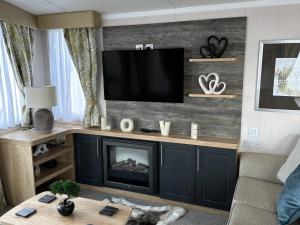 Devon Cliffs Holiday Park - TW89