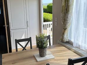 Devon Cliffs Holiday Park - TW89