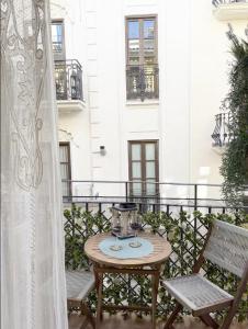 Nuevo, centrico y luminoso Apartamento casaslacambra