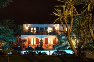 B&B / Chambres d'hotes Maison Prestige Saint Tropez by Roberto Geissini : photos des chambres