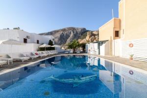 Iris Boutique Hotel Santorini Greece