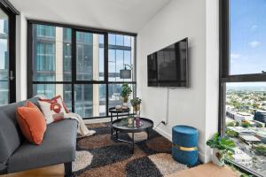 Modern 2B2B Southbank Ocean View with Spa and BBQ area