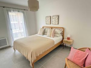 Les Terrasses dAntibes - 2BR Duplex with Terrace