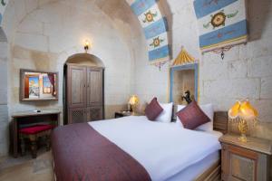 Authentic Cave House 5 Rooms and Castle View