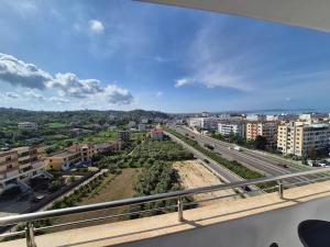 Cozy Sea View Studio 3 min walk to Beach Promenade