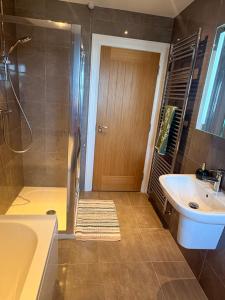 Private Room and Bathroom in Ballycastle