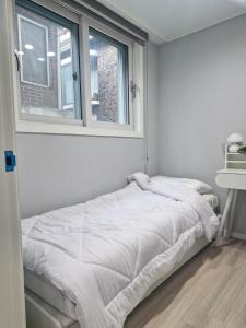 Stylish New Stay near Konkuk