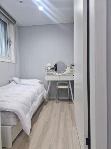 Stylish New Stay near Konkuk