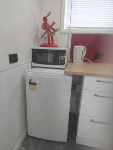 1 Bed 1 Bathroom w Parking Wi-Fi Netflix