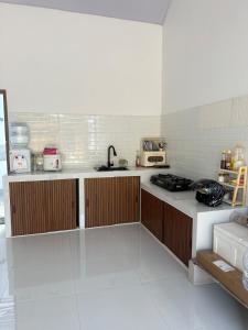Maryland Cottage inn watukarung Pacitan