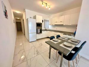 Penthouse with views of Msida Yacht Marina and Valletta