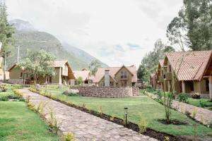 Scenic Homes in Sacred Valley by Wynwood House