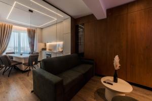 Cherry Apartments