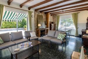 Catalunya Casas Elegant Mountain Villa just 30km to Barcelona