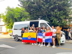Económica casa con piscina privada en Medellín MLB by Lets Go