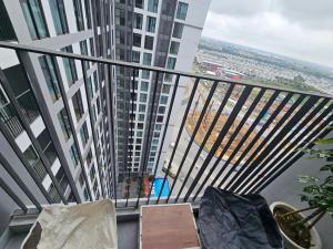 Moon Apartment Residence