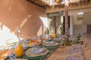 6 Bedroom Villa-Hammam-Near JAMA EL FNA