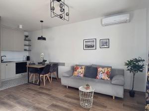 Urban Jungle Apartament Saturn