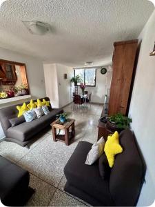 Habitación en departamento habitado IDEAL para instalarte rápido en CDMX para trabajar o venir a conciertos