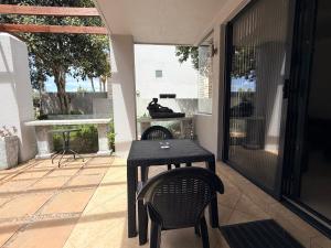 Waterstone Canalside Mahogany Garden retreat