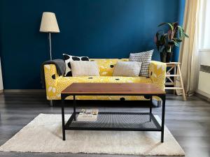 Stylish Loft in the heart of Anděl