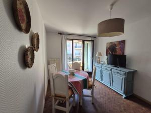 Collioure T2 avec Terrasse et Parking - FR-1-309-533