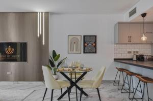 Beachfront Studio JBR - Murjan 2 by Home Of Choice