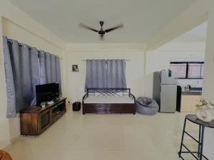 Yatri Lakeview Villa