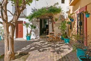 Cosy House in Estepona Old Town