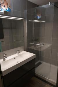 Chez Greg Métro Oullins centre