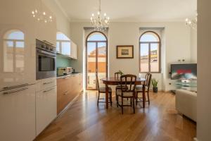 Terrazza Privata- Eleganza mediterranea in Centro Città