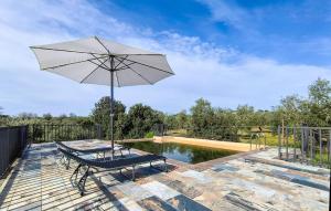 Amazing Home In Adamuz