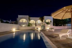 Atlas Boutique Hotel Santorini Greece