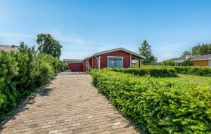2 Bedroom Nice Home In Faaborg
