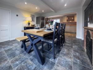 Hill House - Uk49727