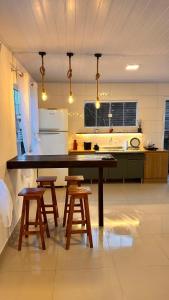 Well Located House in Praia do Rosa - Everything close!