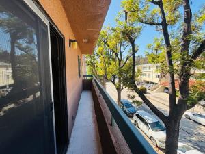 1Bd Prime Westwood Location One Block from UCLA