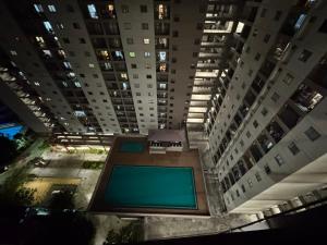 Central & Cozy Modern 2 Bedroom Apartment