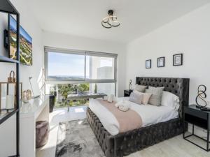 Apartment Stay at Alcazaba Lagoon